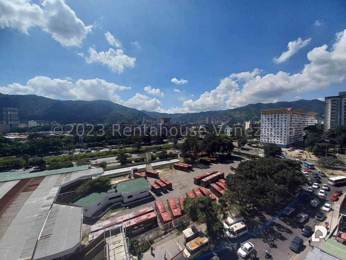 Apartamento en La Paz, Caracas – 25