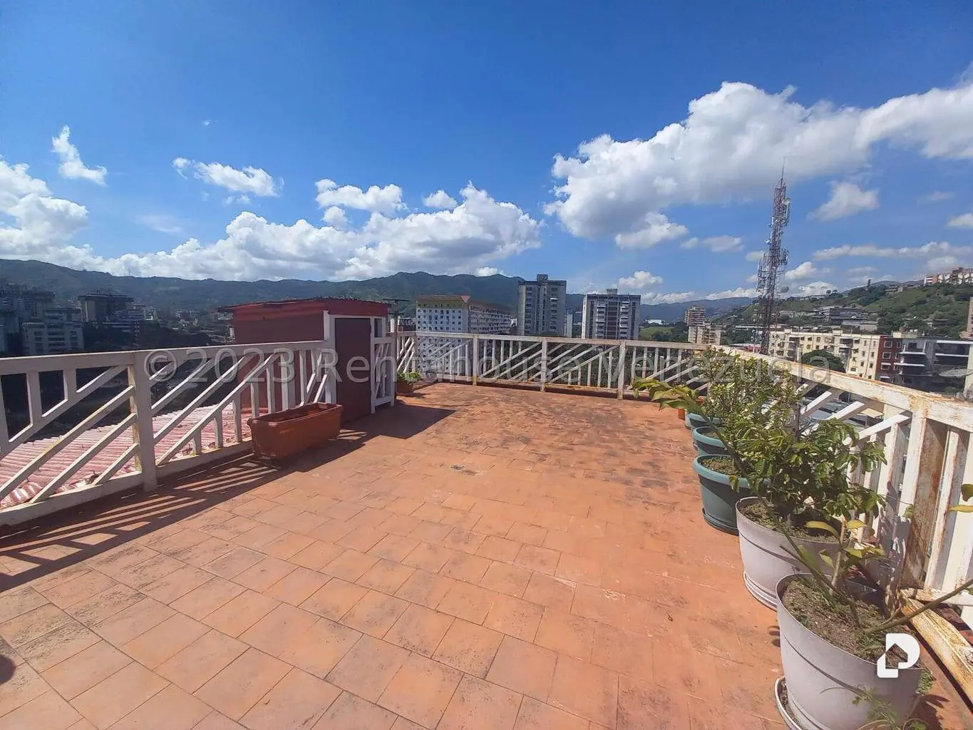 Apartamento en La Paz, Caracas – 24