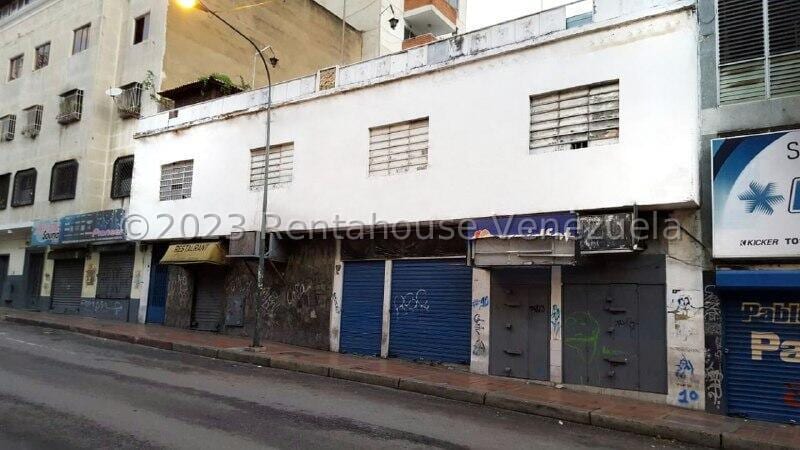 Edificio en Parroquia La Candelaria, Caracas - 1