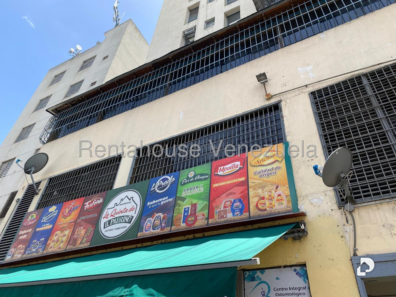 Local comercial en Quinta Crespo, Caracas – 2