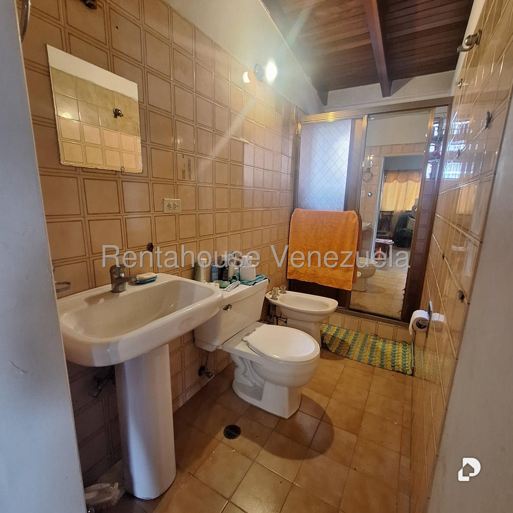 Apartamento en Parroquia Altagracia, Caracas – 16