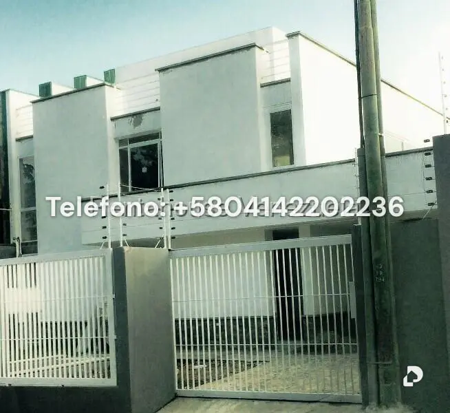 Casa en Alto Hatillo, Caracas – 14