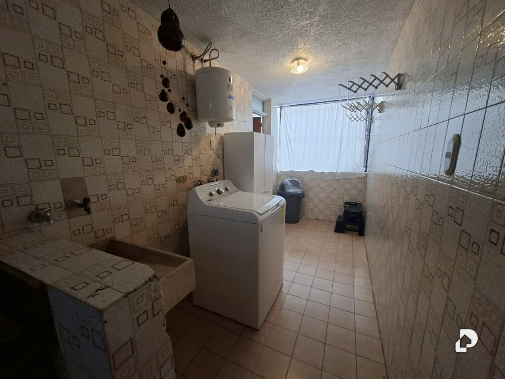 Apartamento en Parroquia Urbana San José, Valencia – 23