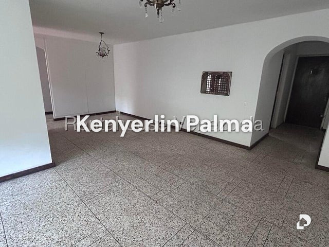 Apartamento en El Cafetal, Caracas – 3