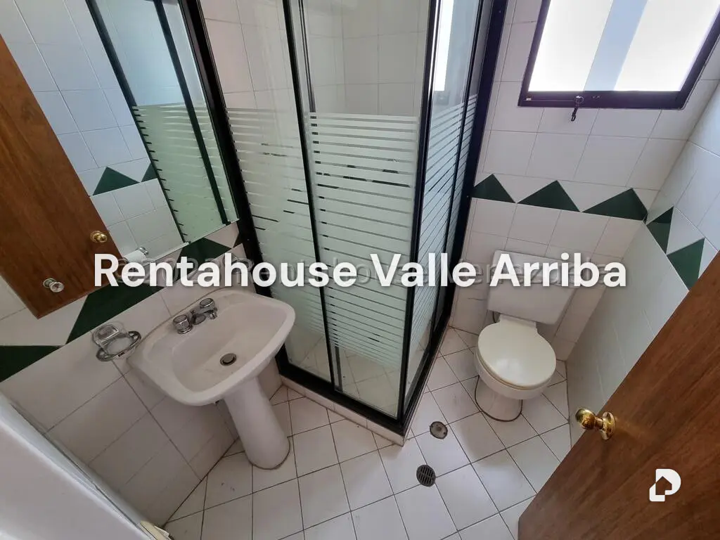 Apartamento en Campo Alegre, Caracas – 21
