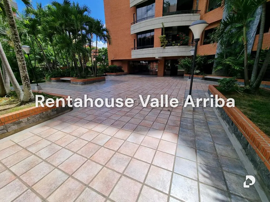 Apartamento en Campo Alegre, Caracas – 28