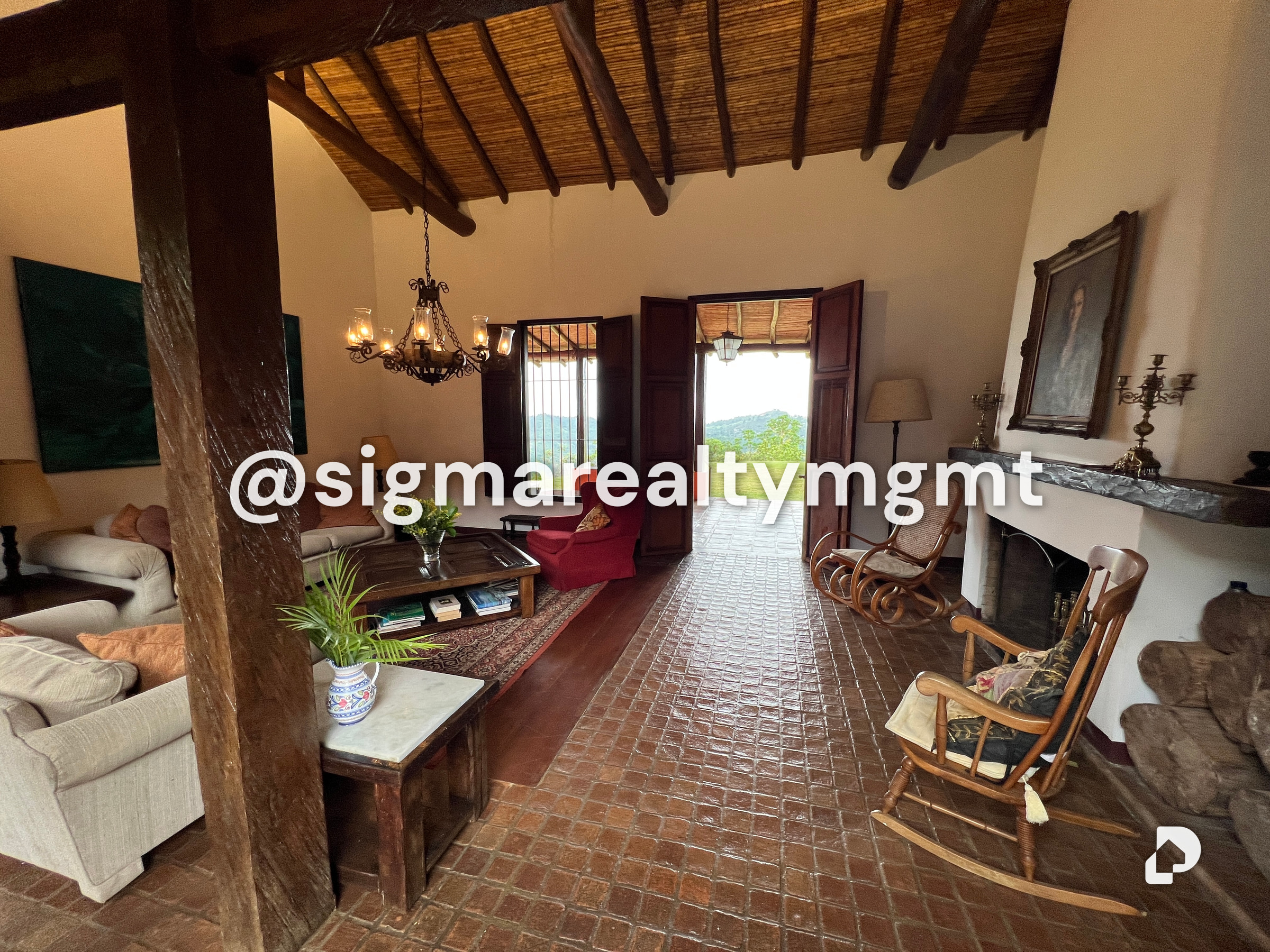 House in Oripoto, Caracas – 7