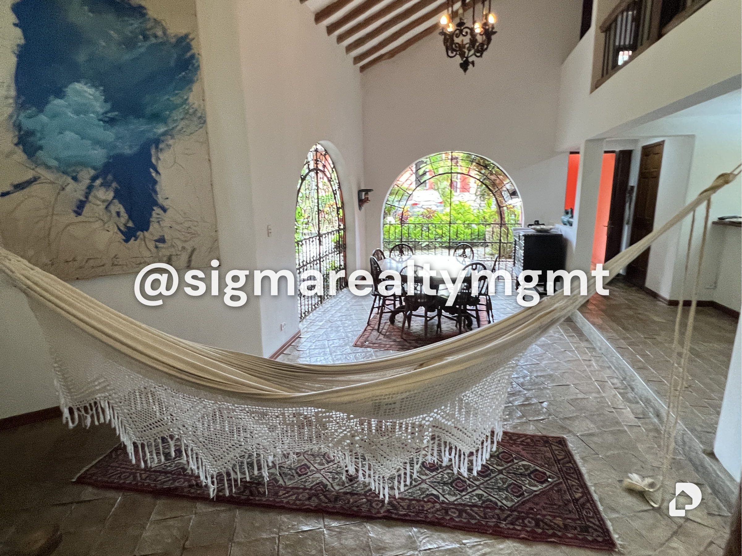 House in Oripoto, Caracas – 31