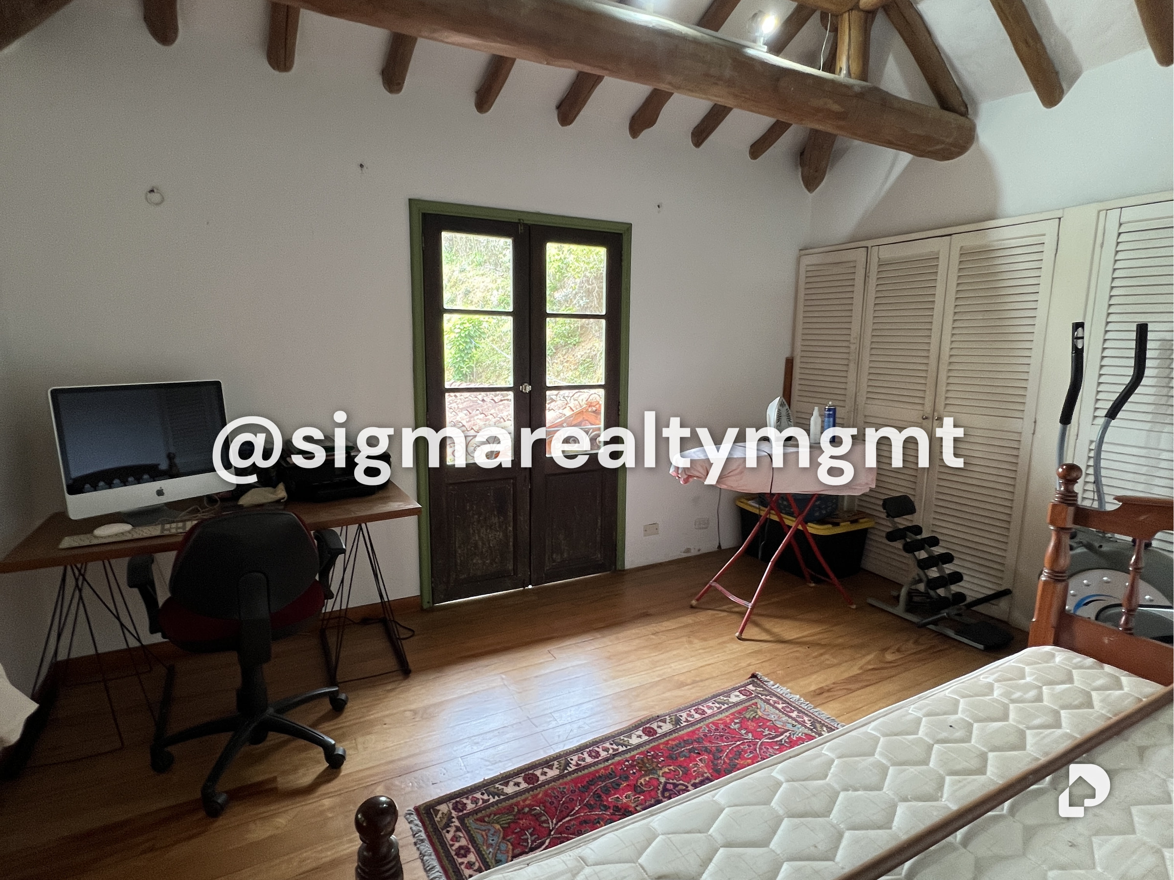 House in Oripoto, Caracas – 39