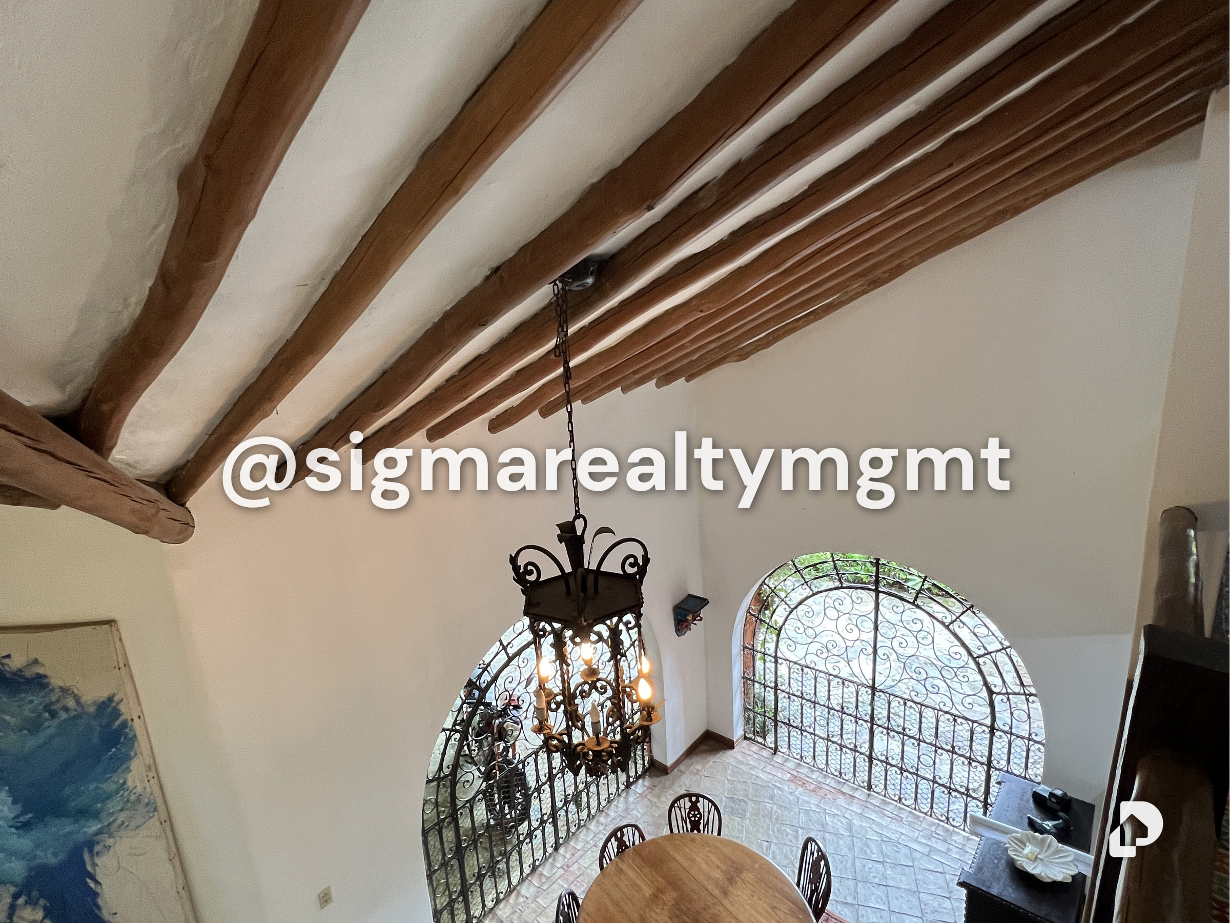 House in Oripoto, Caracas – 35