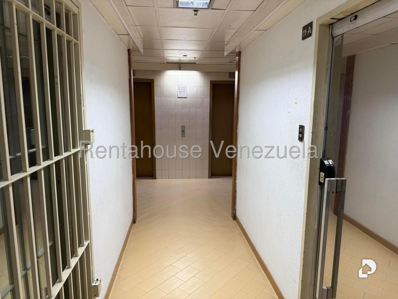 Oficina en Sabana Grande, Caracas – 8