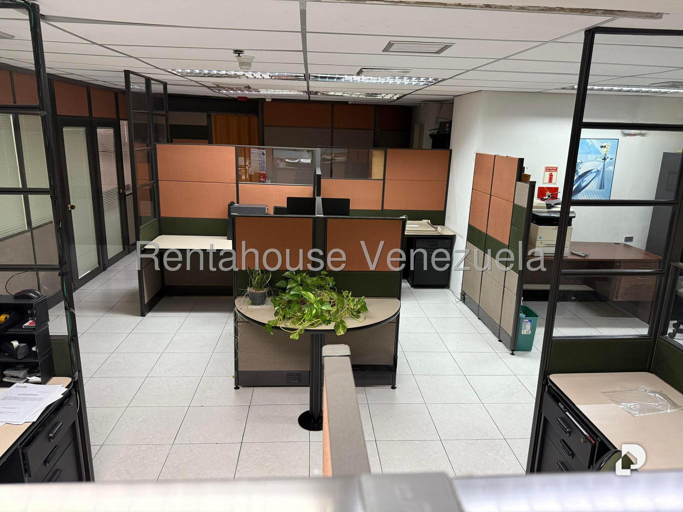 Oficina en Sabana Grande, Caracas – 15