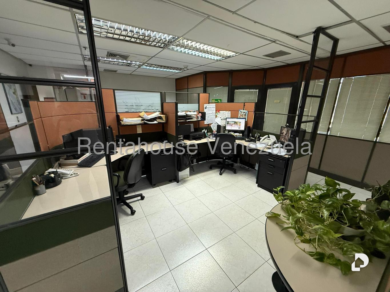 Oficina en Sabana Grande, Caracas – 16