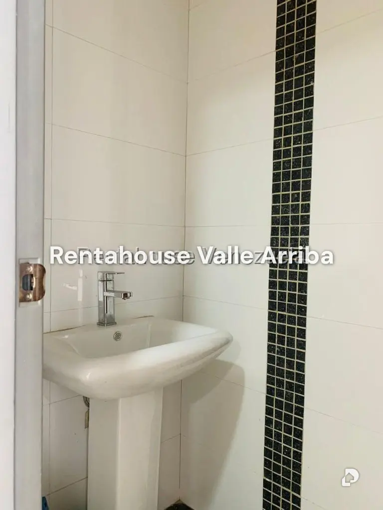 Local comercial en Macaracuay, Caracas – 8