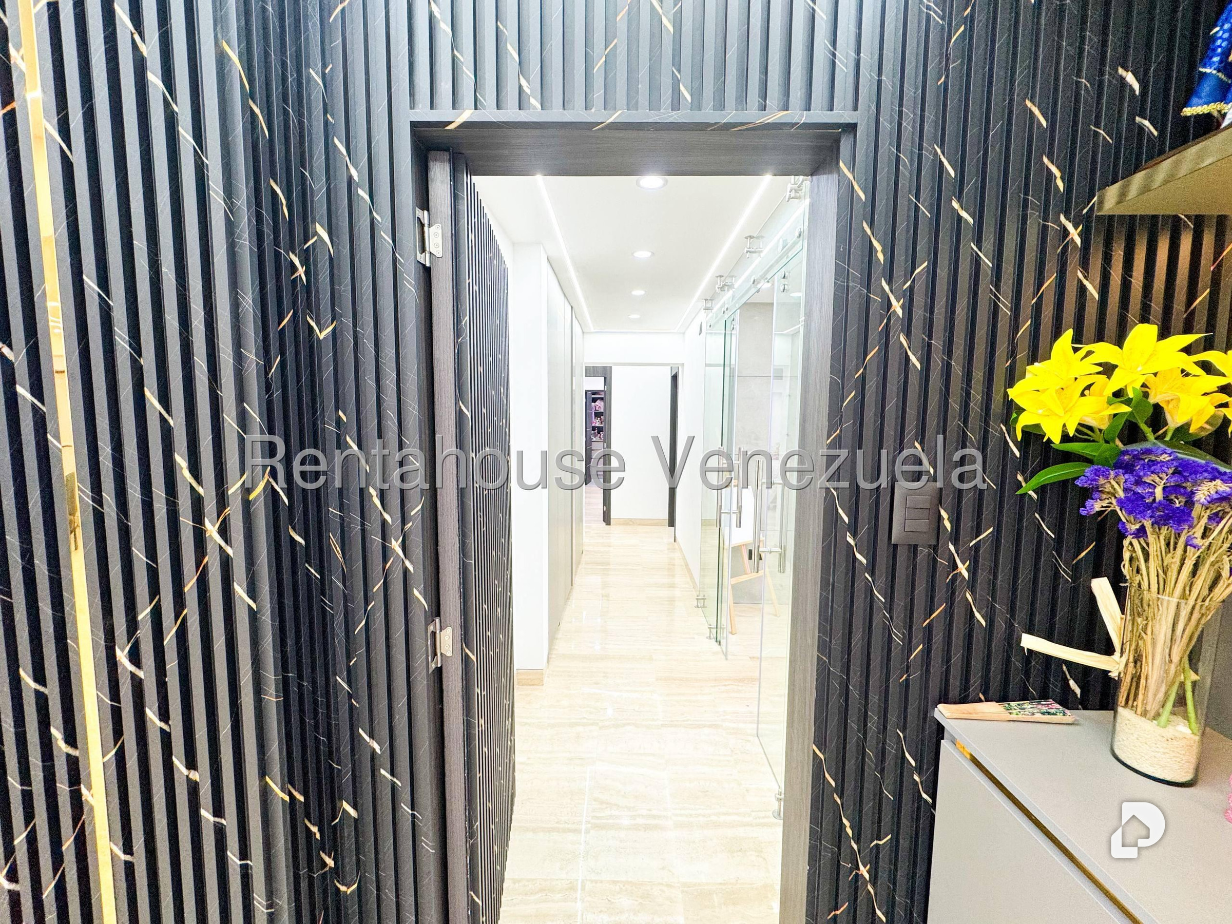 Apartamento en Las Mercedes, Caracas – 15