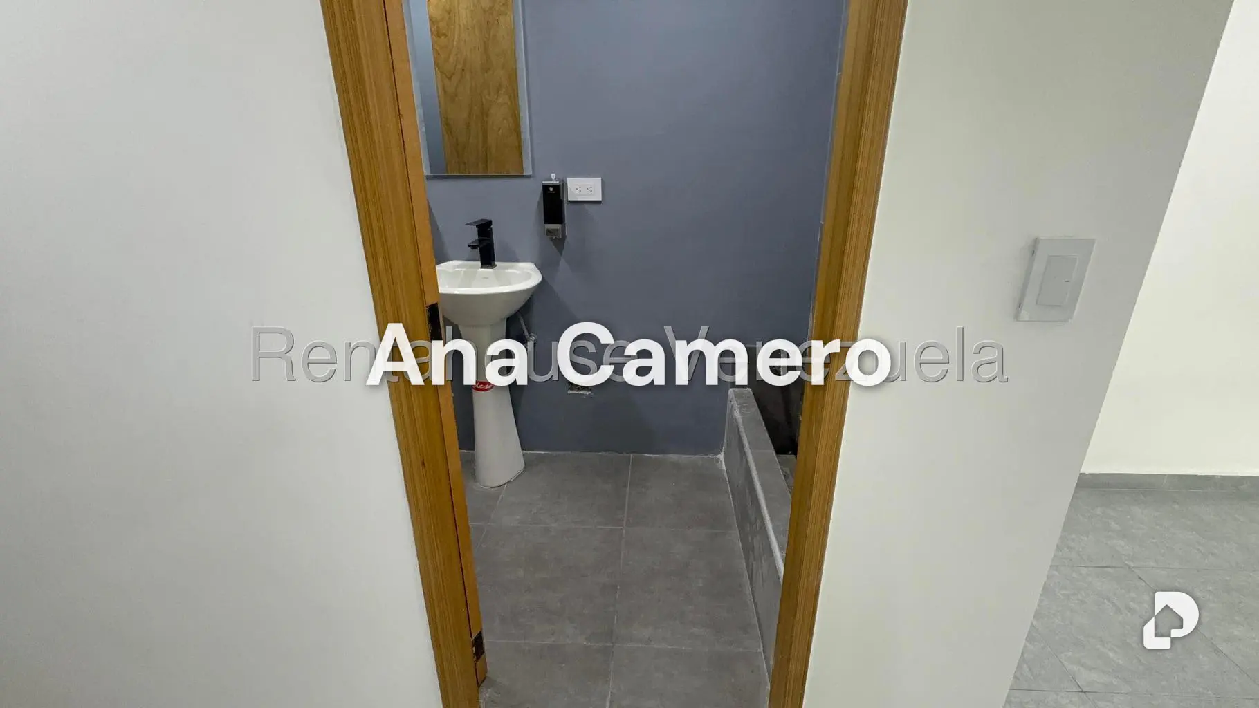 Local comercial en San Bernardino, Caracas – 13