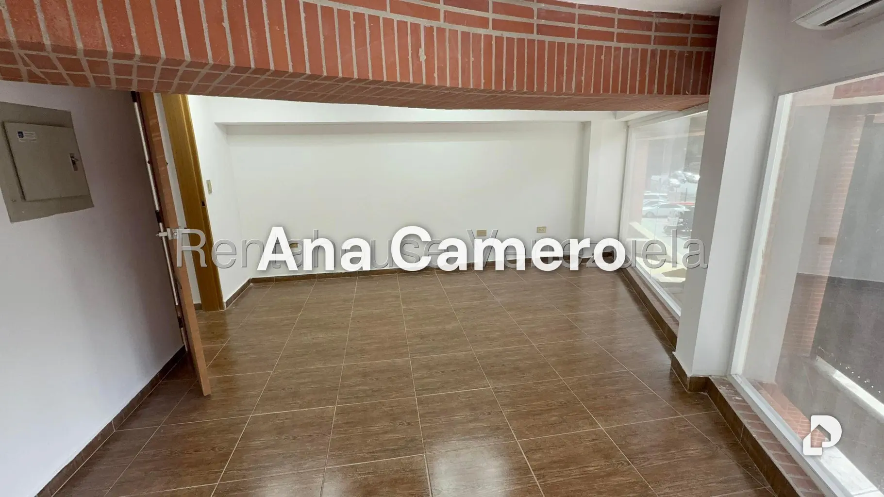 Local comercial en San Bernardino, Caracas – 26
