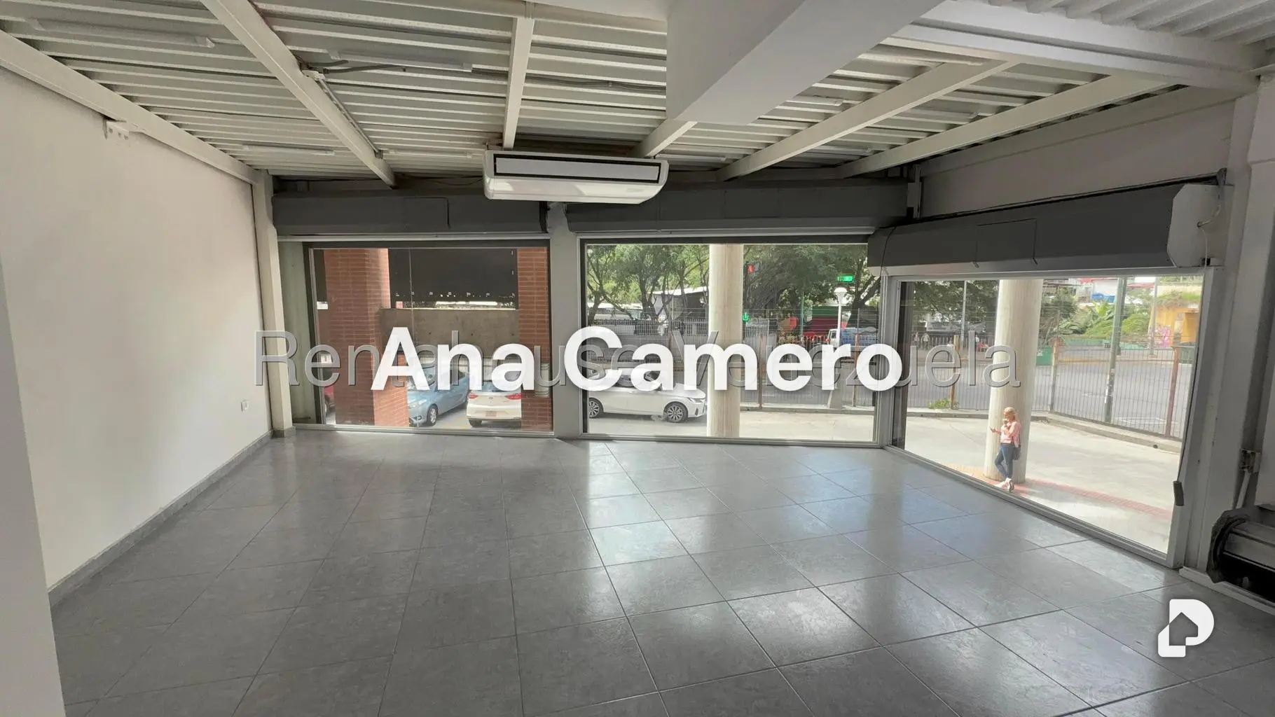 Local comercial en San Bernardino, Caracas – 17