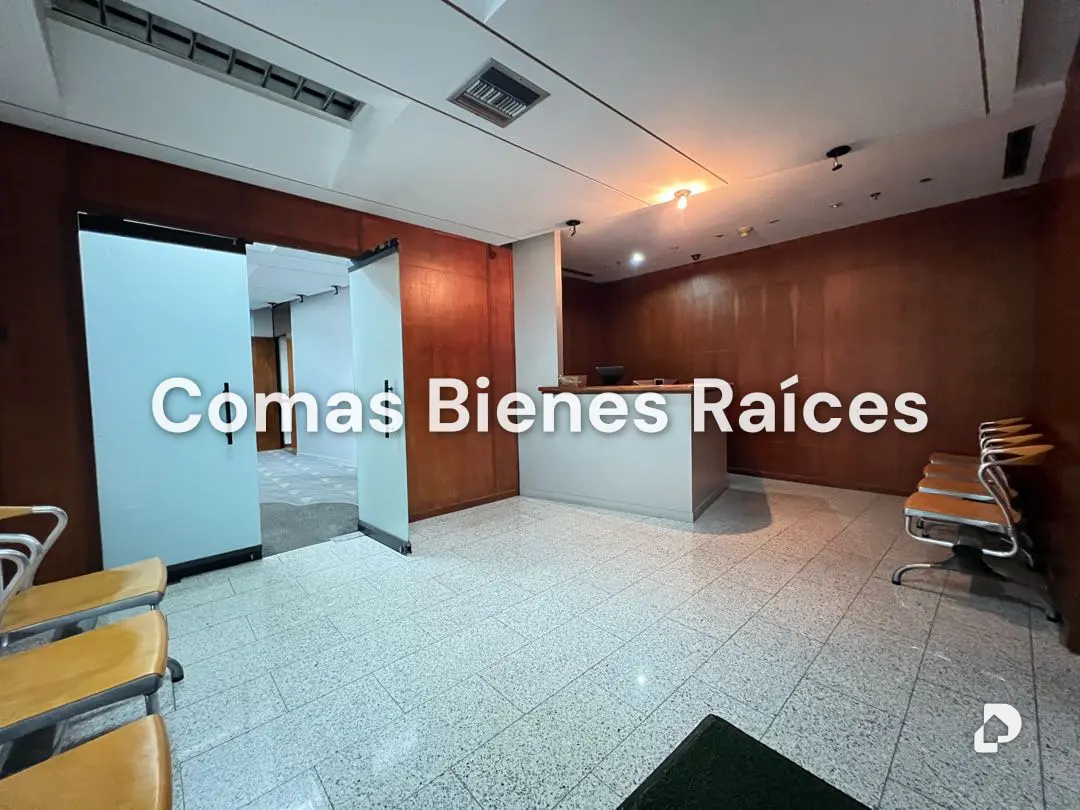 Office in Chacao, Caracas – 25