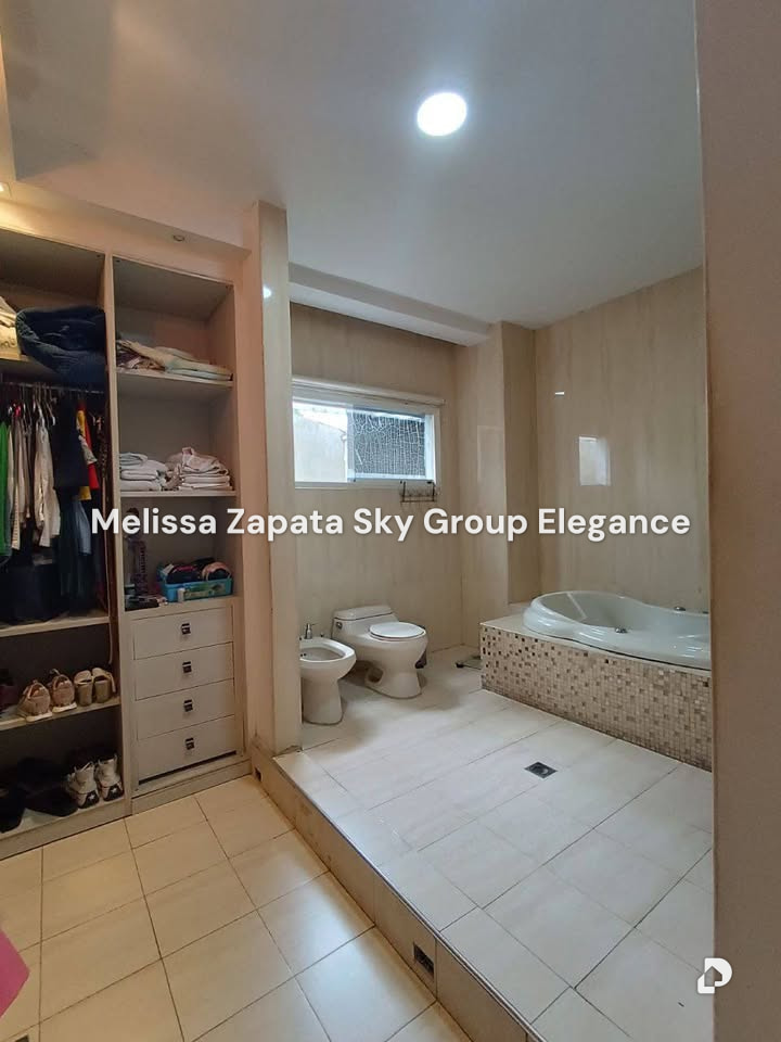 Casa en Urbanización Colinas De Santa Rosa, Barquisimeto – 14