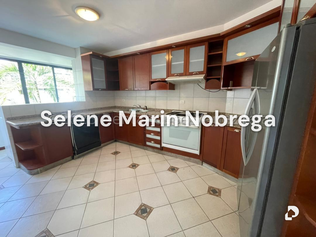 Apartamento en Altamira, Caracas – 10