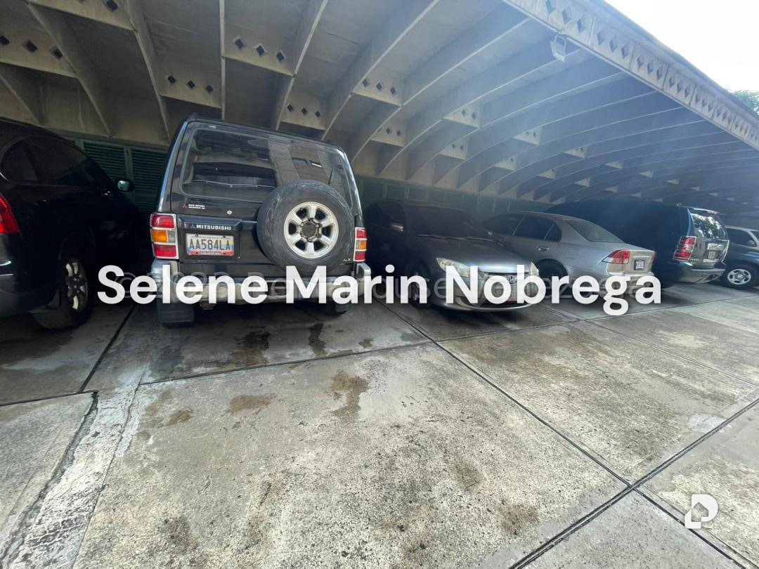 Apartamento en Altamira, Caracas – 27