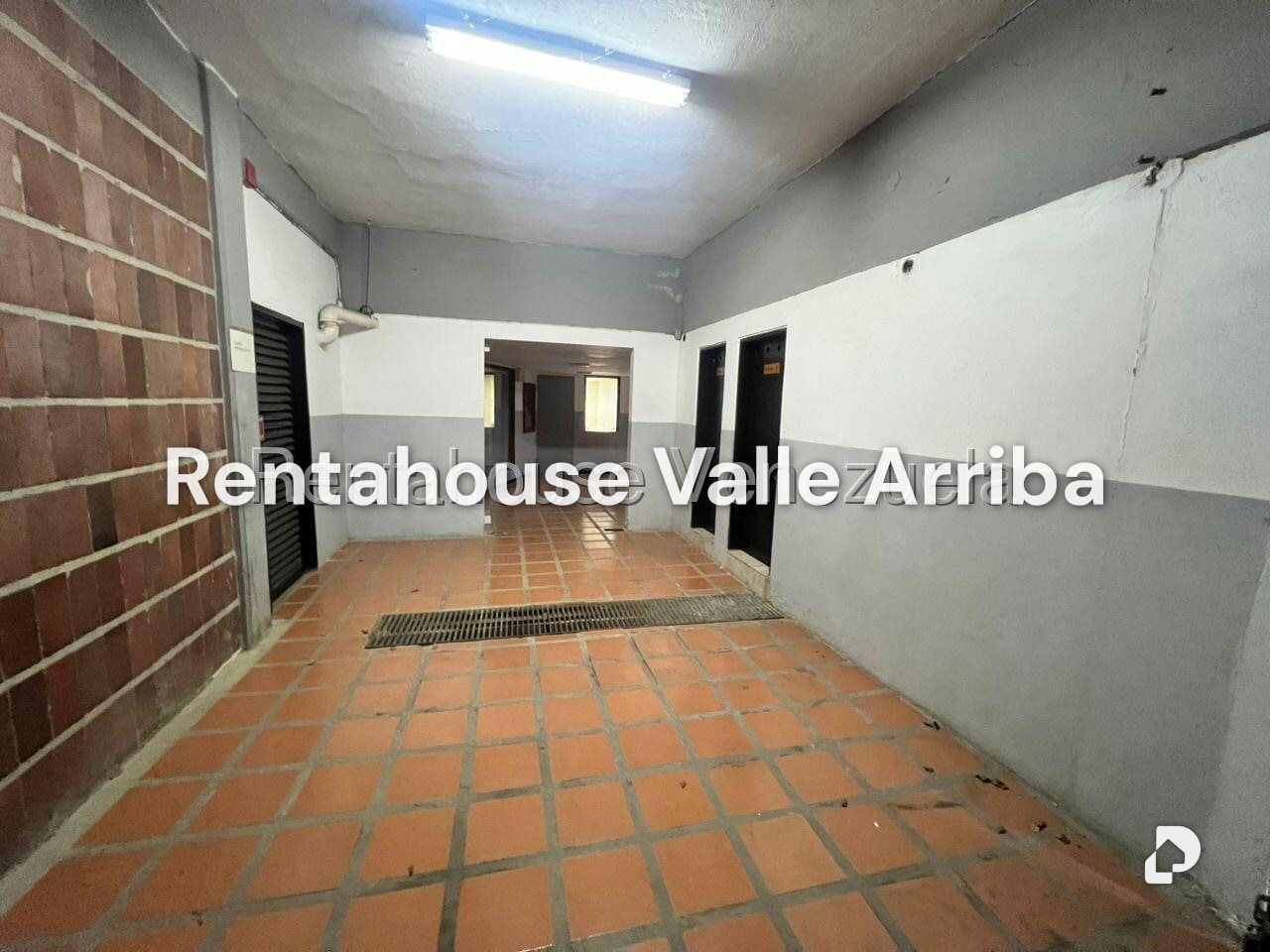 Local comercial en San Bernardino, Caracas – 4