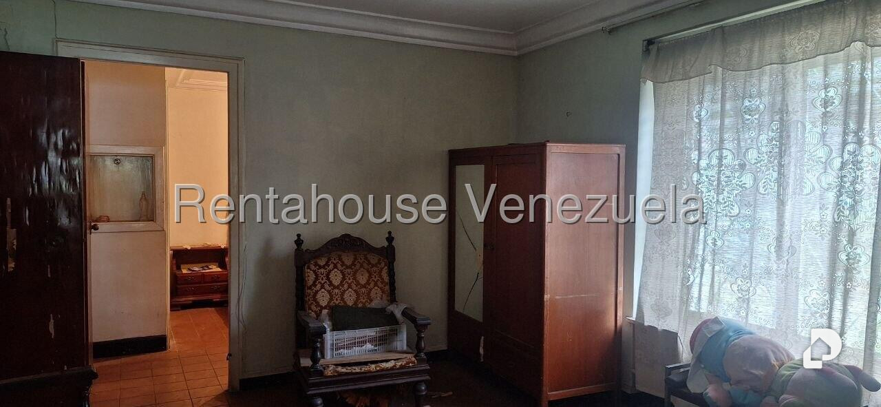 Casa en Los Chorros, Caracas – 16
