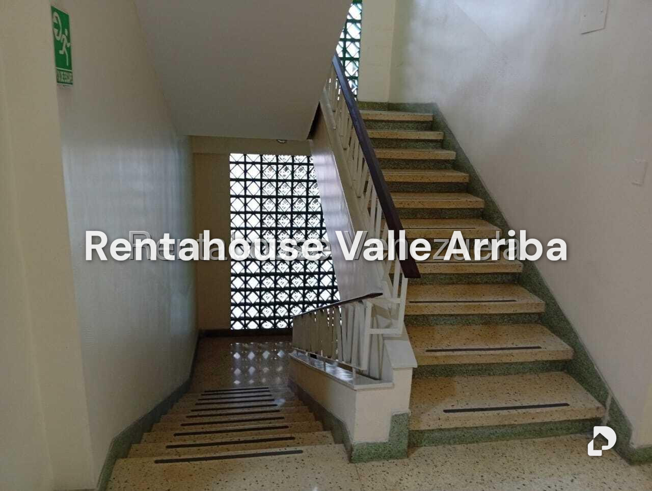 Apartamento en Altamira, Caracas – 23
