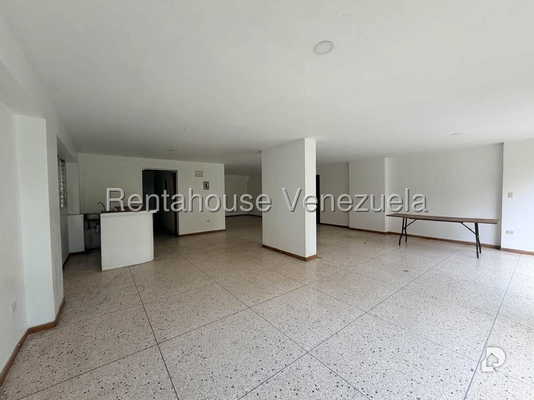 Apartamento en Santa Fe Sur, Caracas – 16