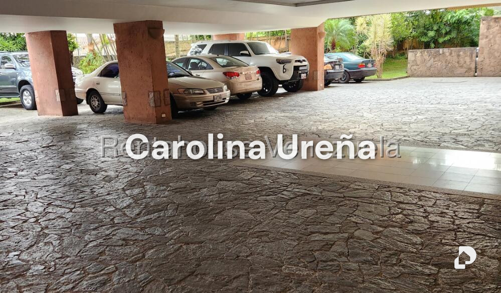 Penthouse en Alta Florida, Caracas – 15