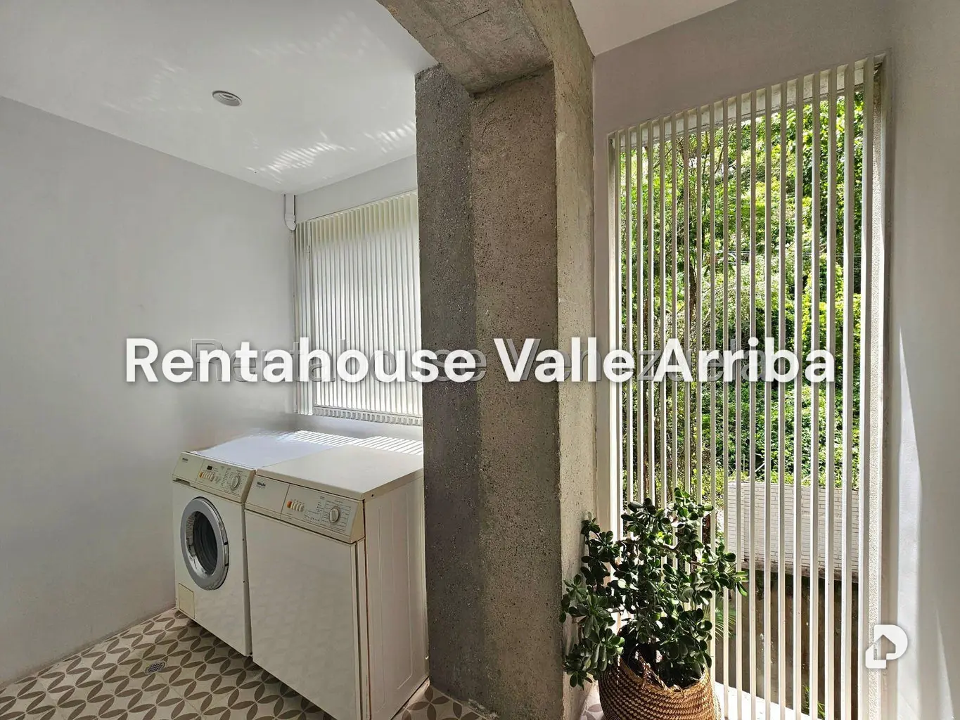 Apartamento en San Román, Caracas – 22