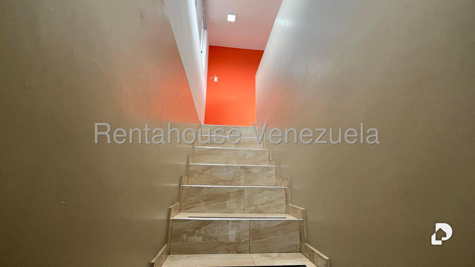 Casa en Campo Claro, Caracas – 20