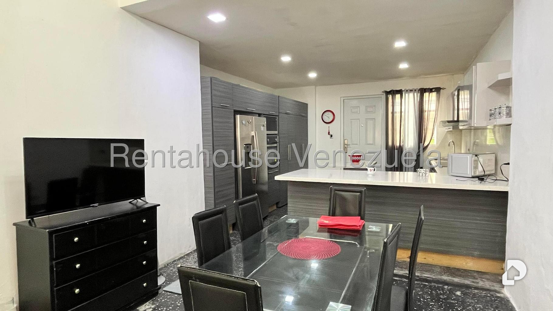 Casa en Campo Claro, Caracas – 29