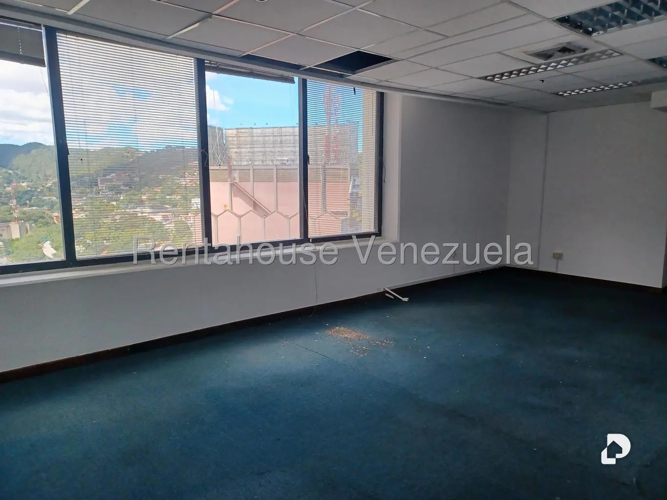 Oficina en Prados del Este, Caracas – 13