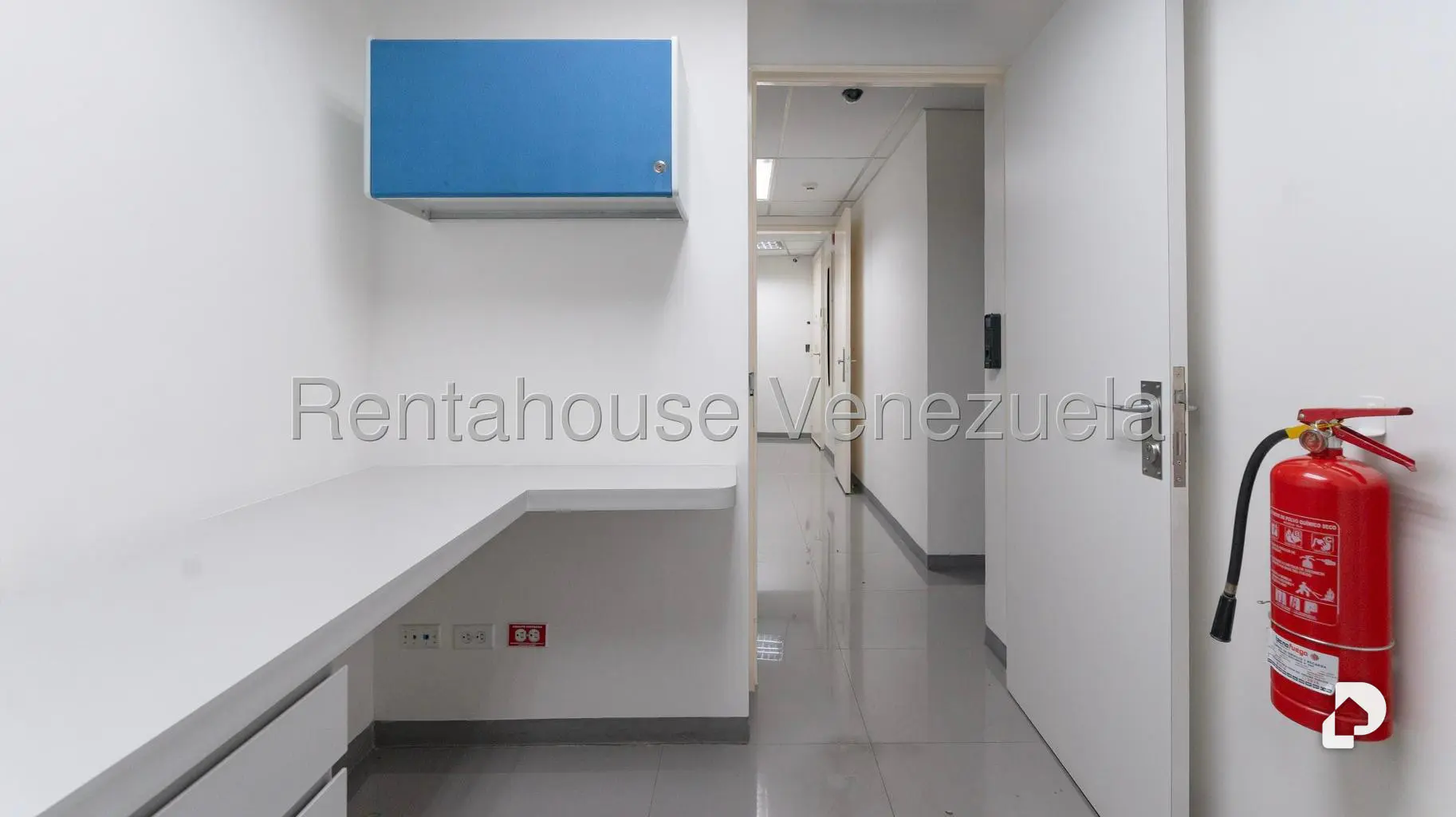 Local comercial en Boleíta Norte, Caracas – 24