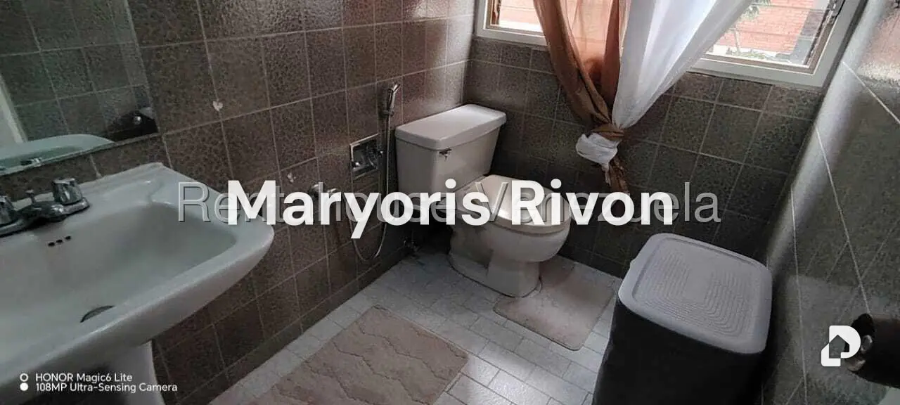 Apartamento en La Florida, Caracas – 26
