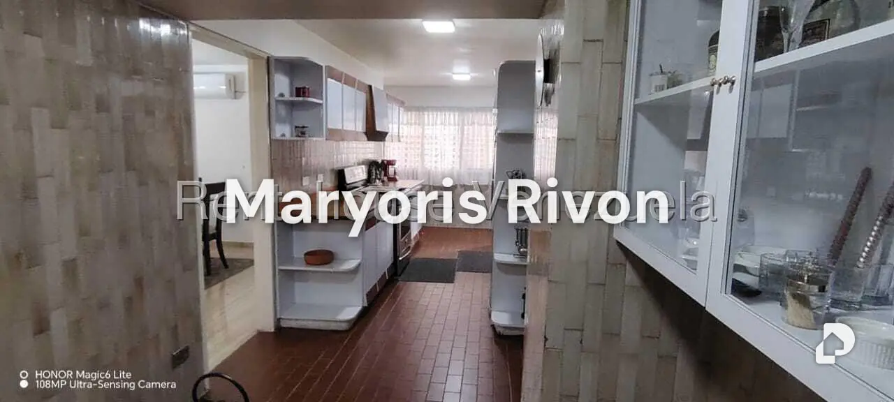 Apartamento en La Florida, Caracas – 14