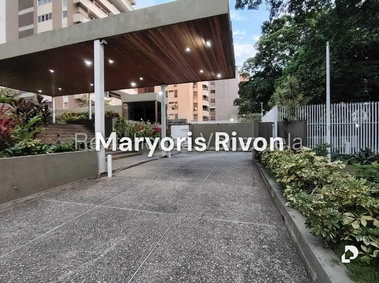 Apartamento en La Florida, Caracas – 2