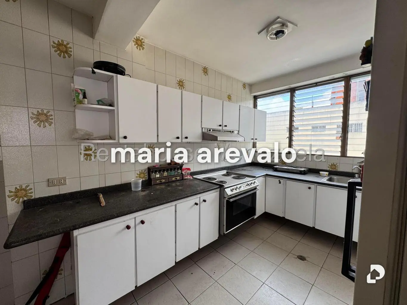 Apartamento en La Florida, Caracas – 17
