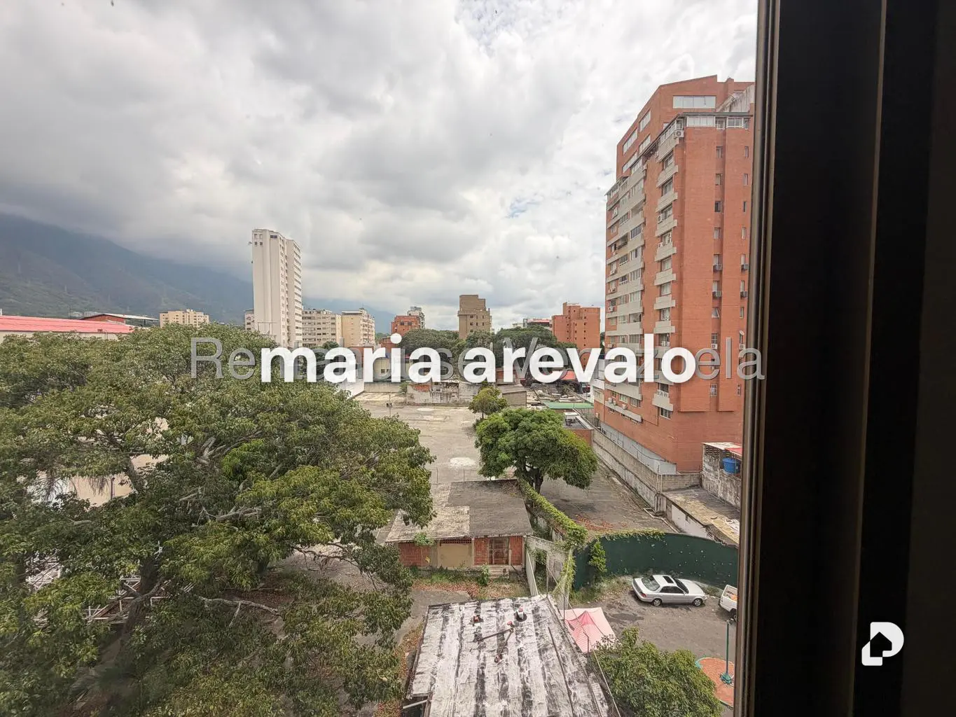 Apartamento en La Florida, Caracas – 10