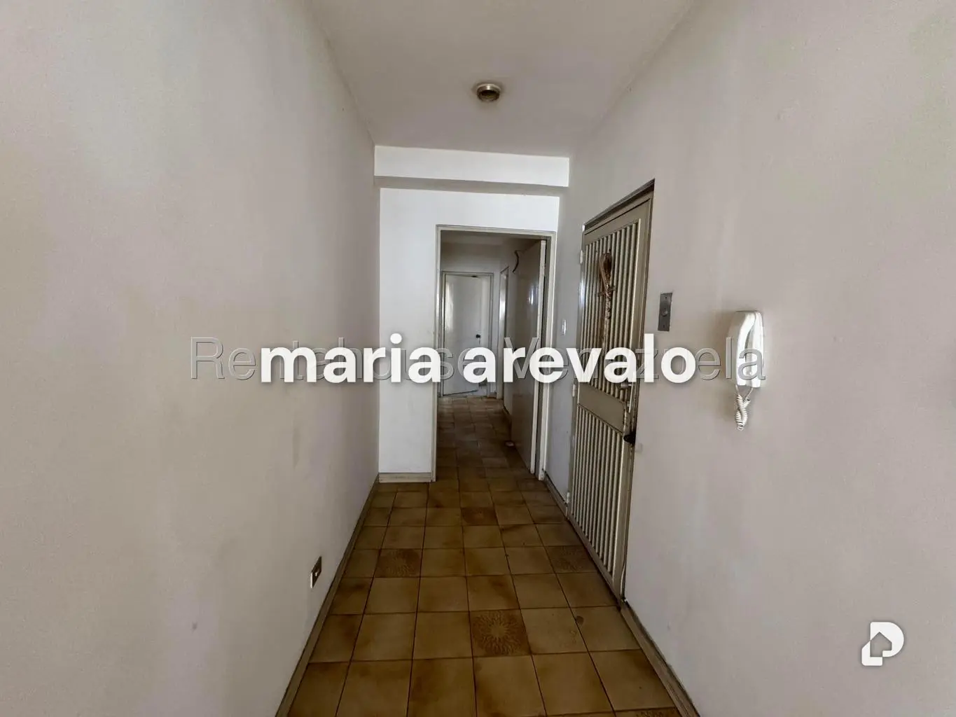 Apartamento en La Florida, Caracas – 22