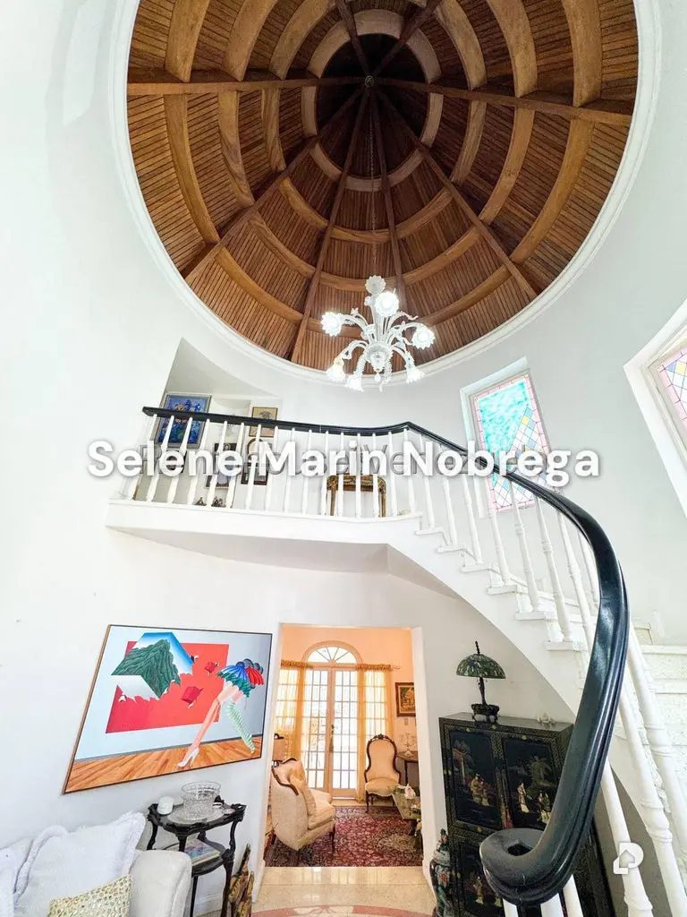 Casa en San Luis, Caracas – 15