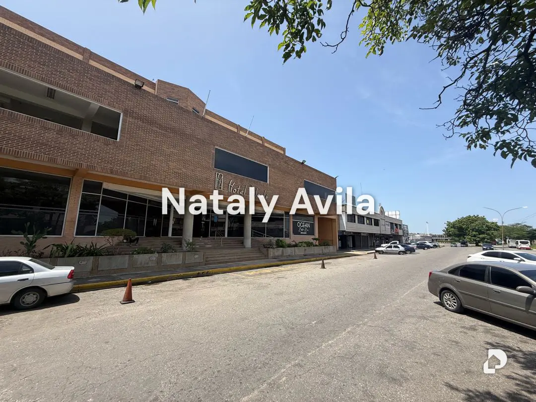 Local comercial en Industrial Castillito, Valencia – 1