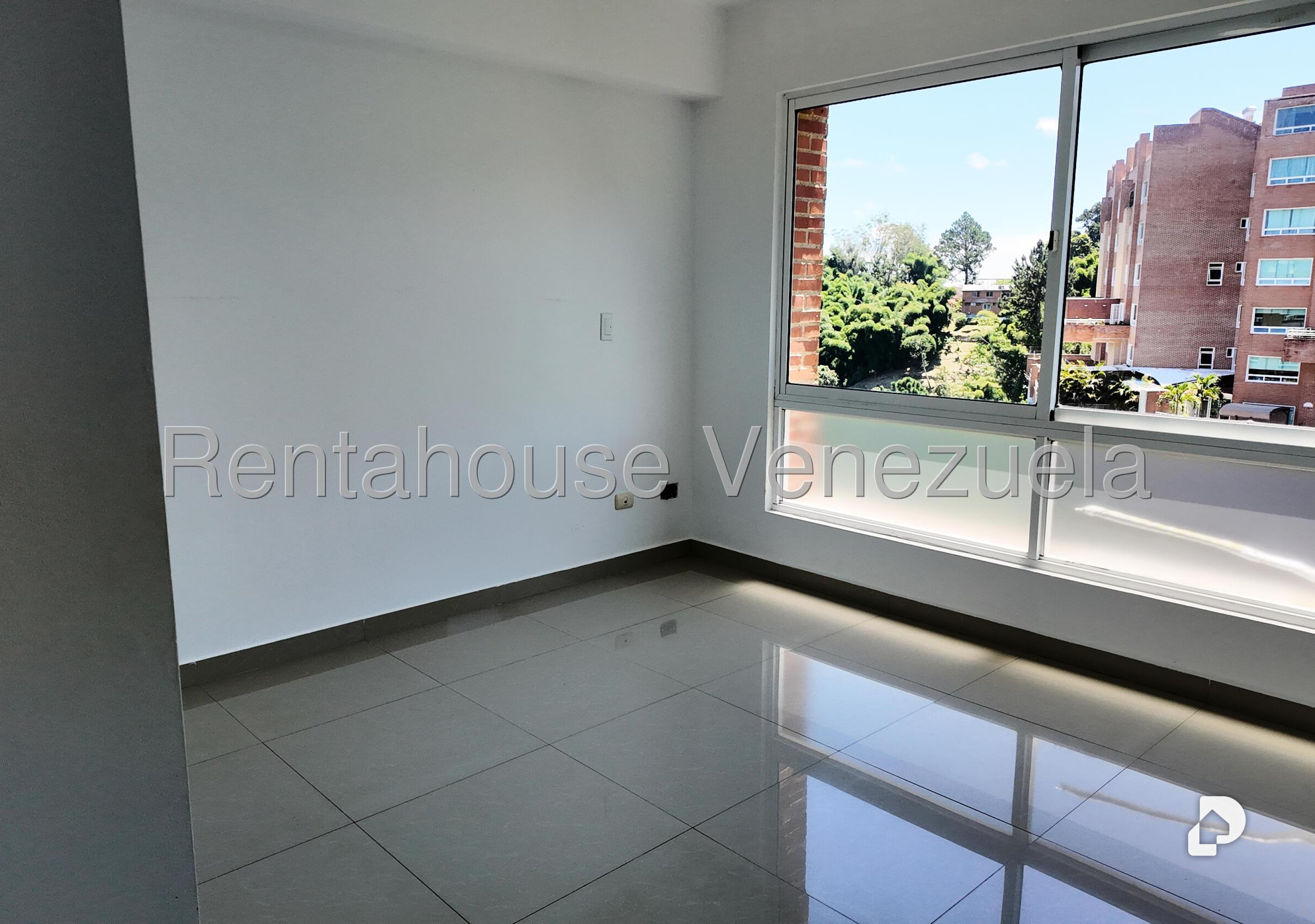 Apartamento en Oripoto, Caracas – 21