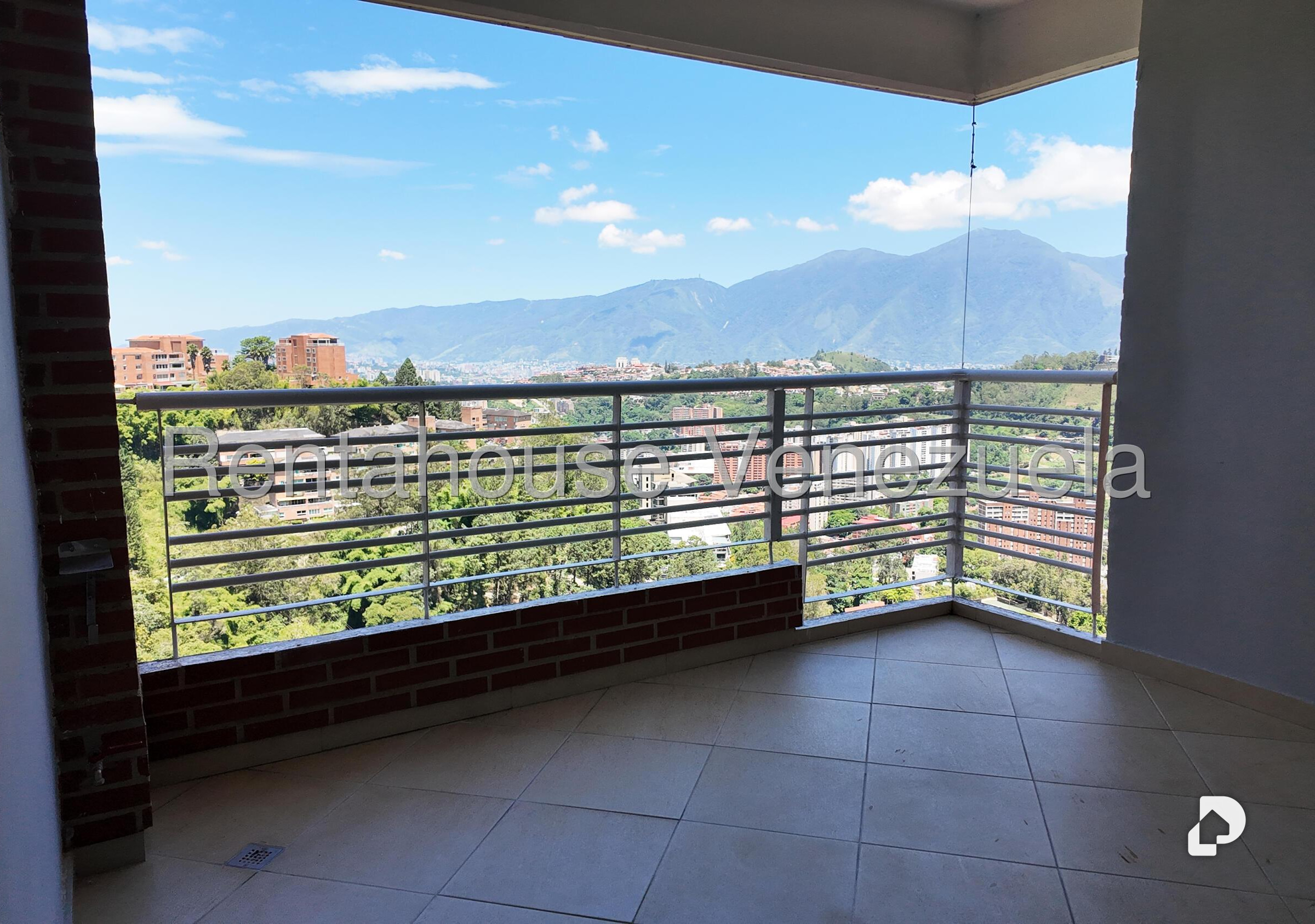 Apartamento en Oripoto, Caracas – 4