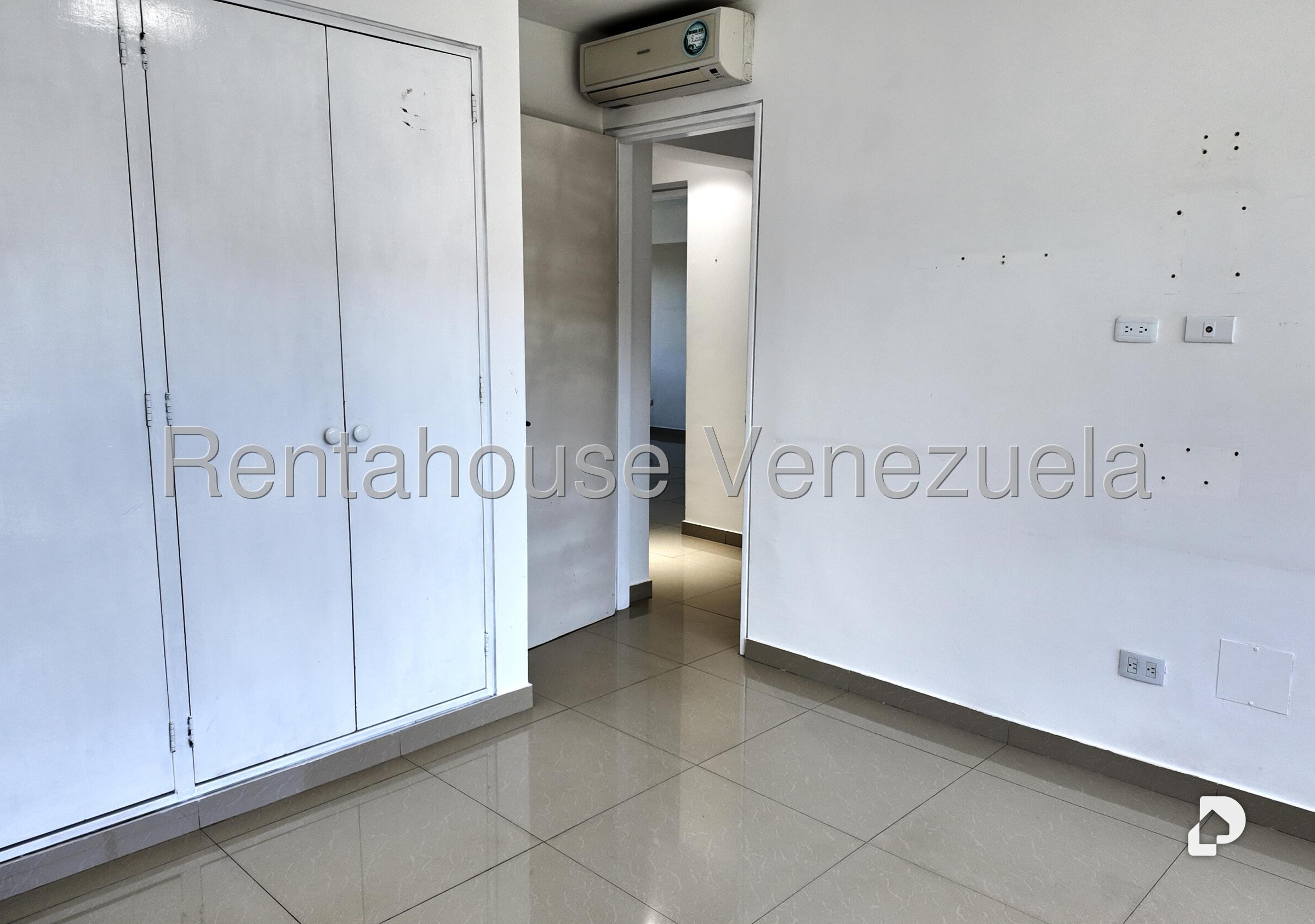 Apartamento en Oripoto, Caracas – 20