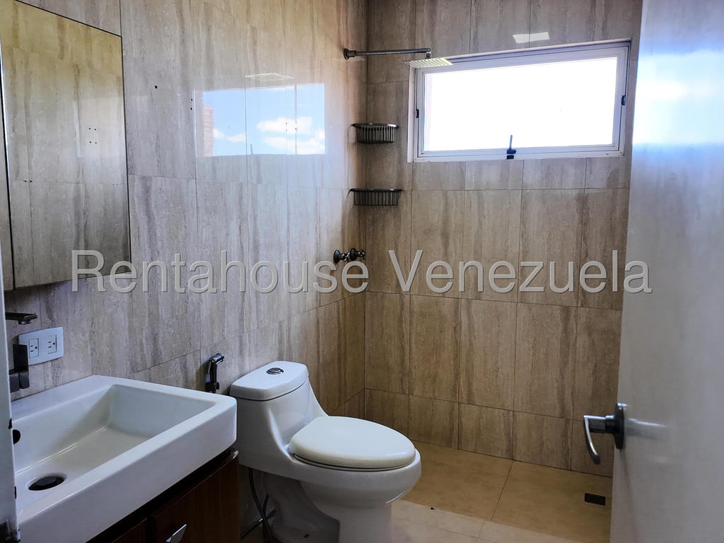Apartamento en Oripoto, Caracas