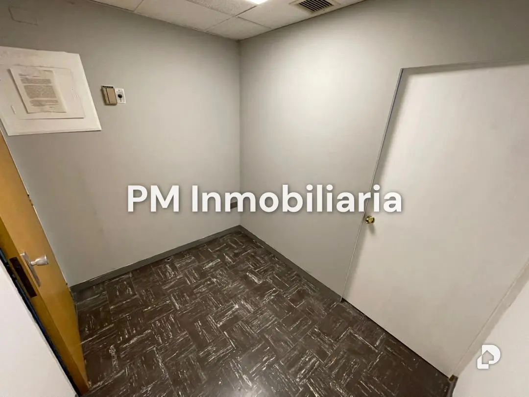 Office in Chacao, Caracas – 2