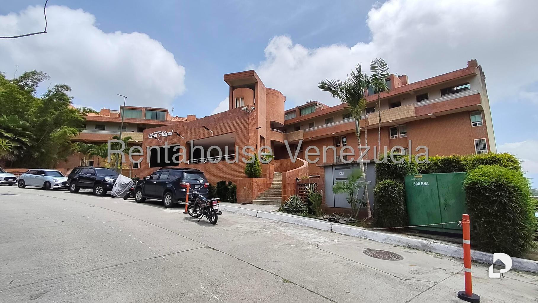 Apartamento en Oripoto, Caracas – 1